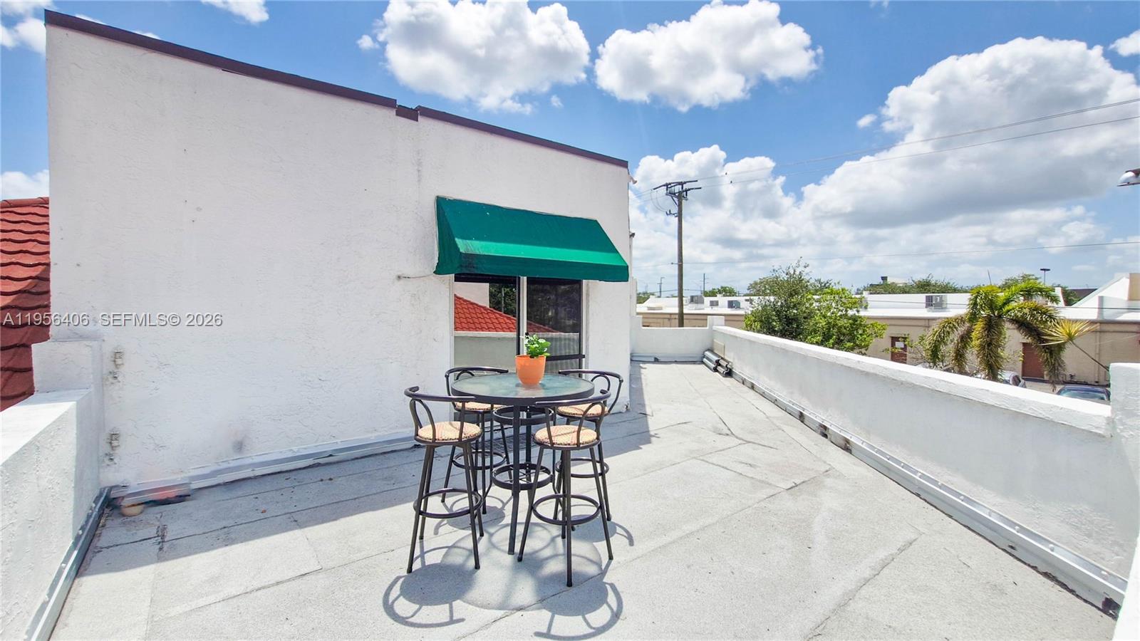 Deer Point - Residential