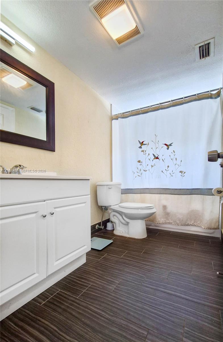 Deer Point - Residential