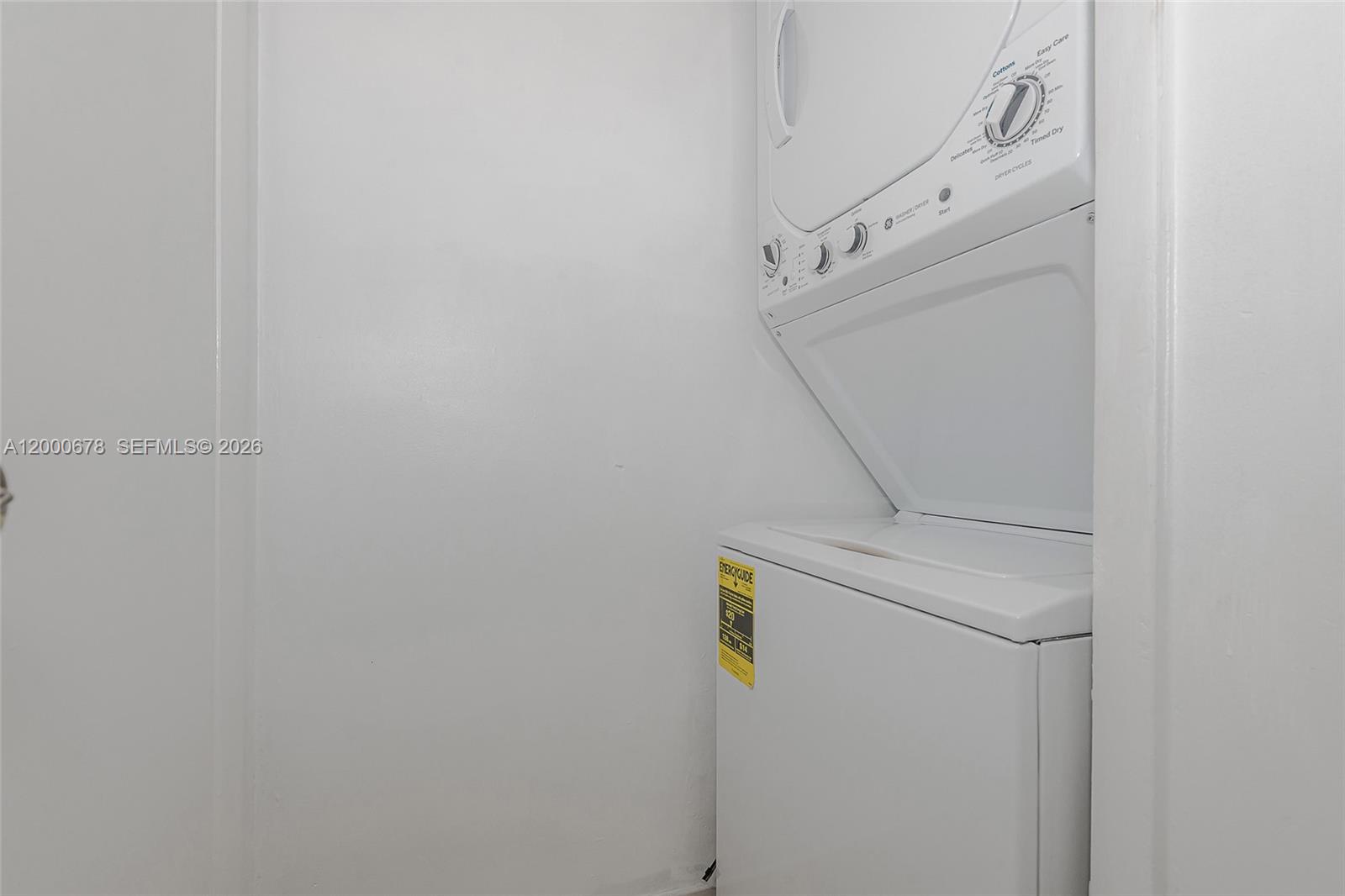 RACQUET CLUB VILLAGE APAR - Residential