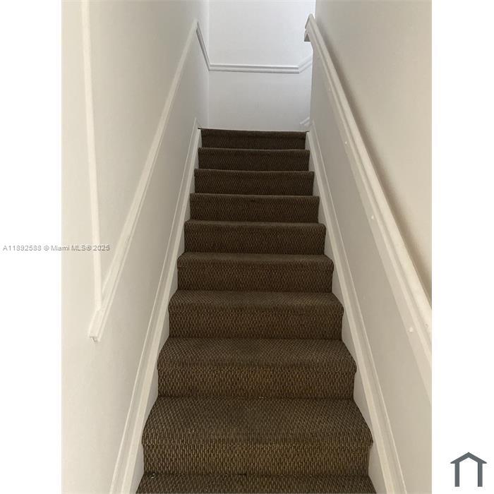 NARANJA GARDENS - Residential Lease