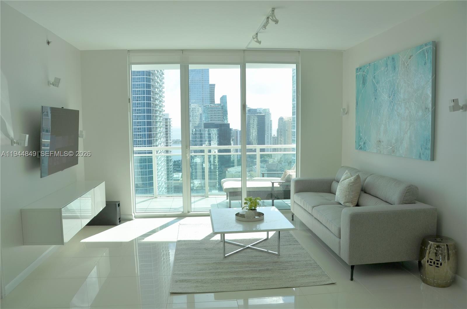 950 Brickell Bay Dr 3705