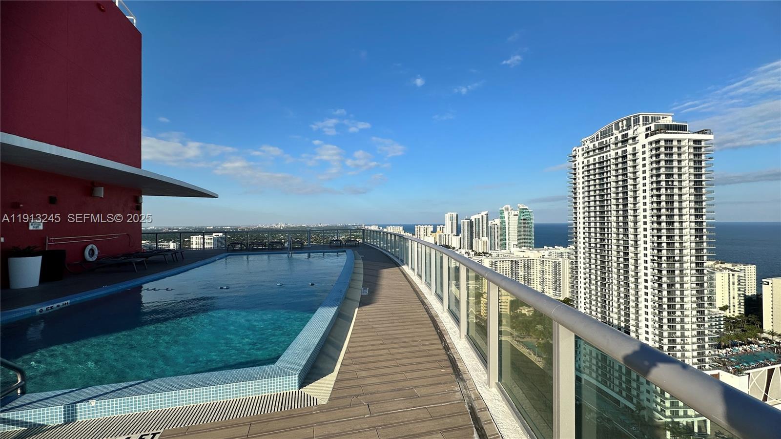 BEACHWALK CONDOMINIUM - Residential