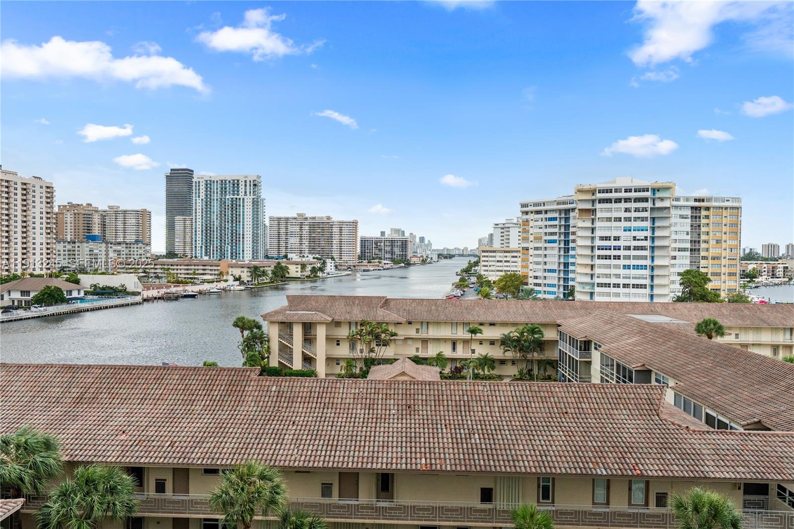 BEACHWALK CONDOMINIUM - Residential