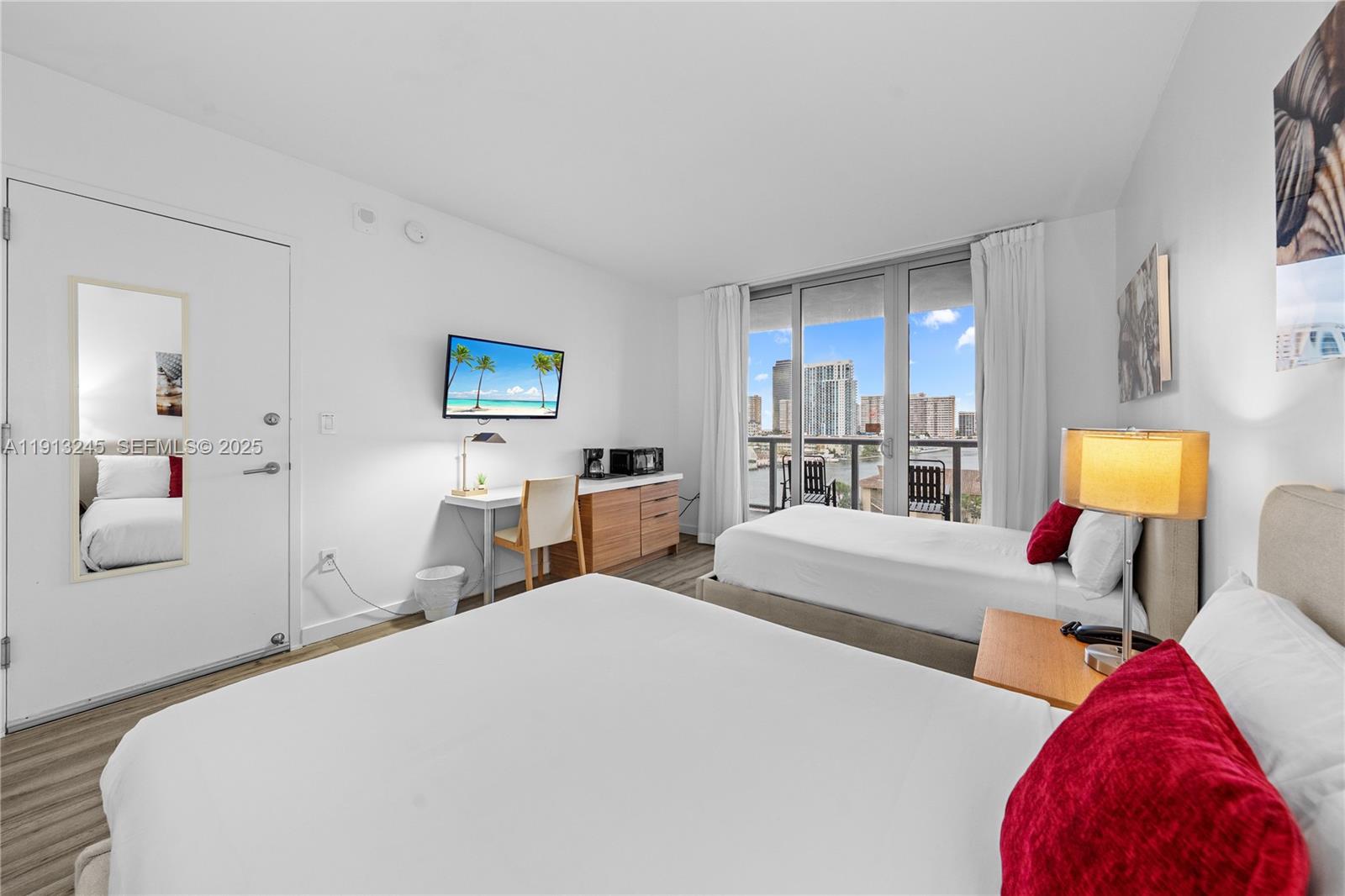 BEACHWALK CONDOMINIUM - Residential