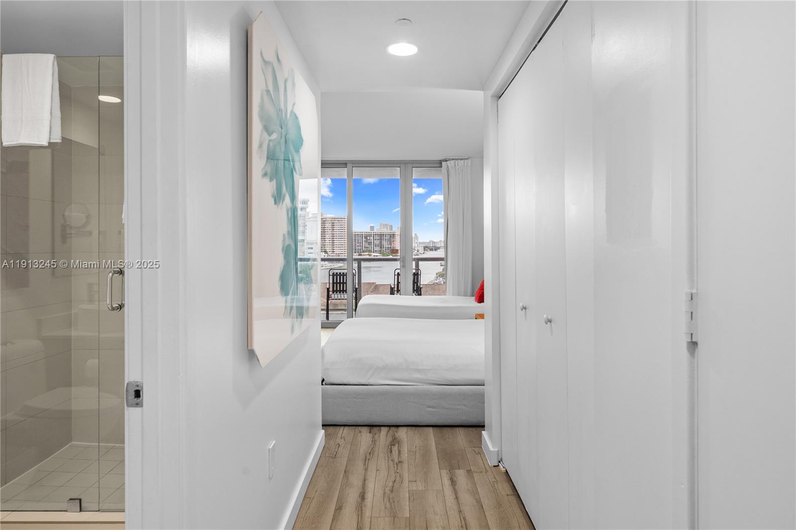 BEACHWALK CONDOMINIUM - Residential