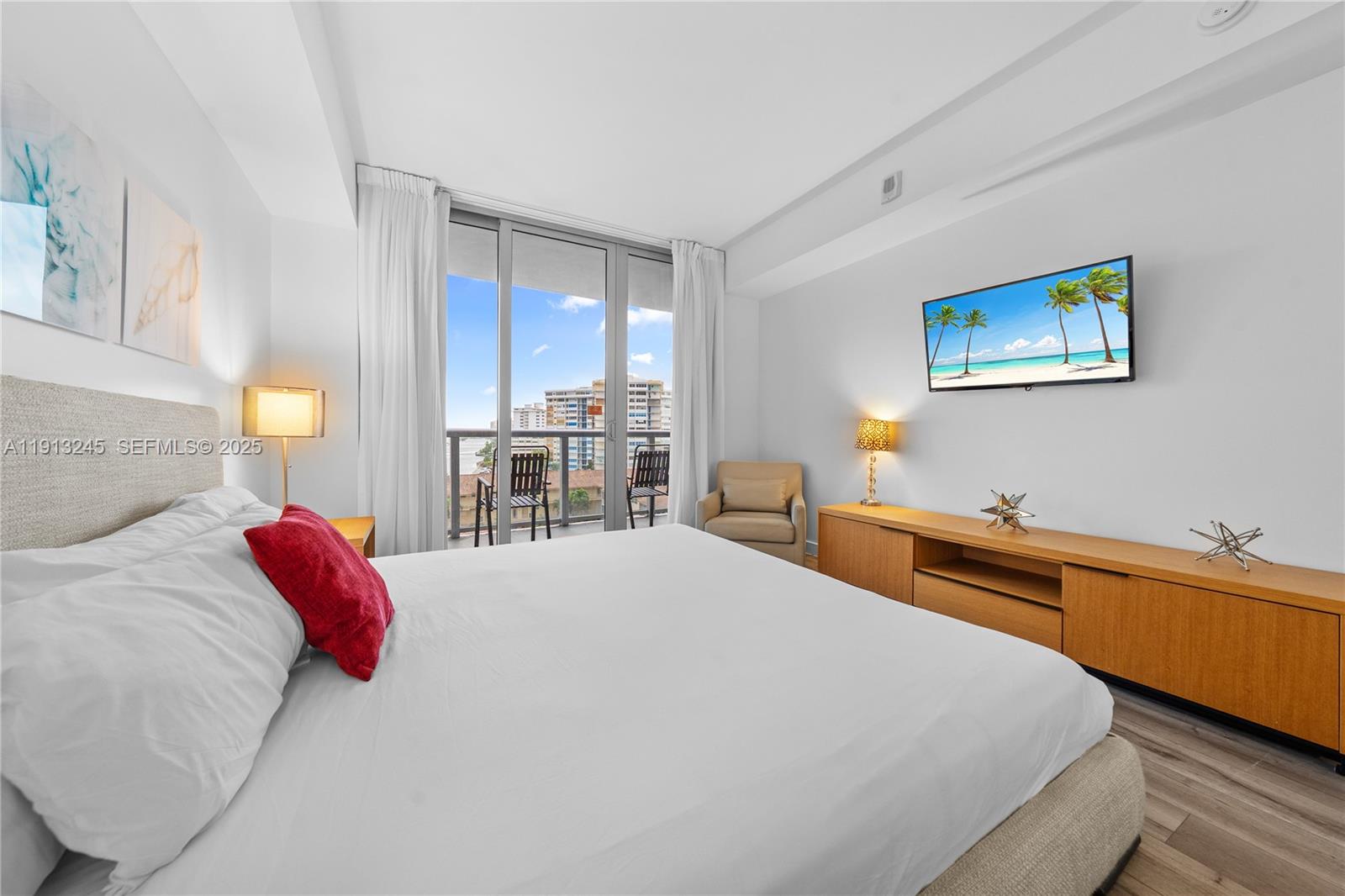 BEACHWALK CONDOMINIUM - Residential