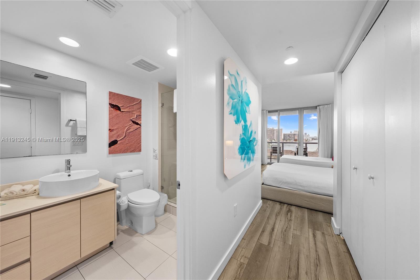 BEACHWALK CONDOMINIUM - Residential