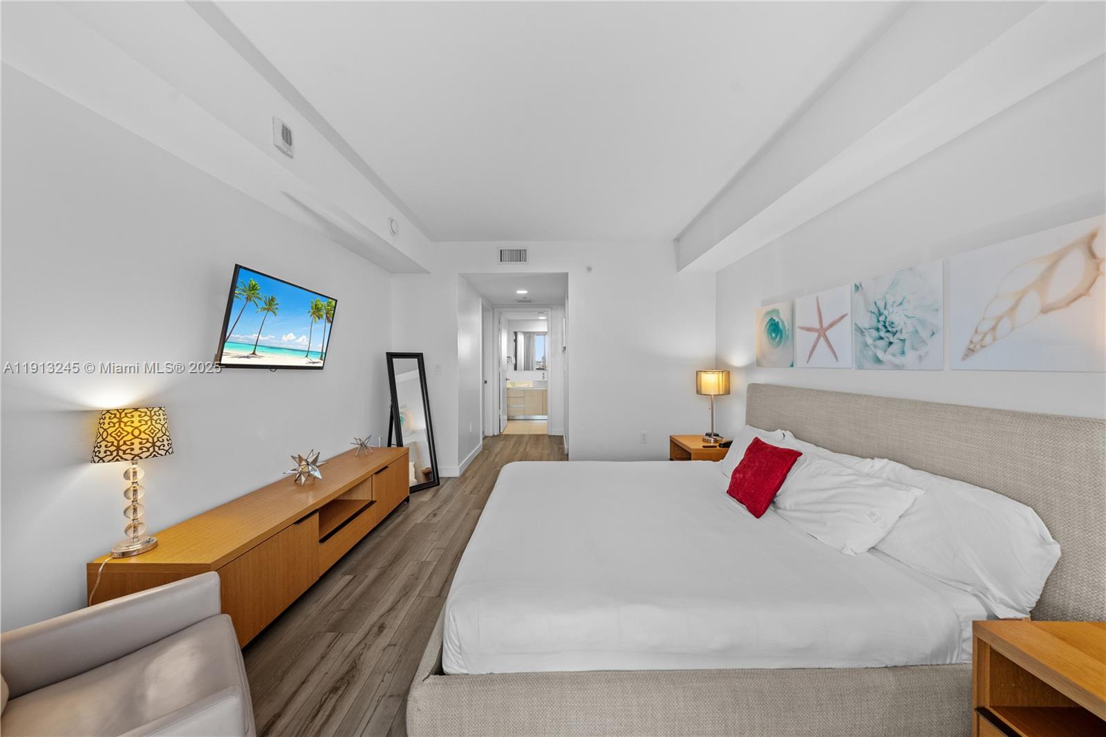 BEACHWALK CONDOMINIUM - Residential