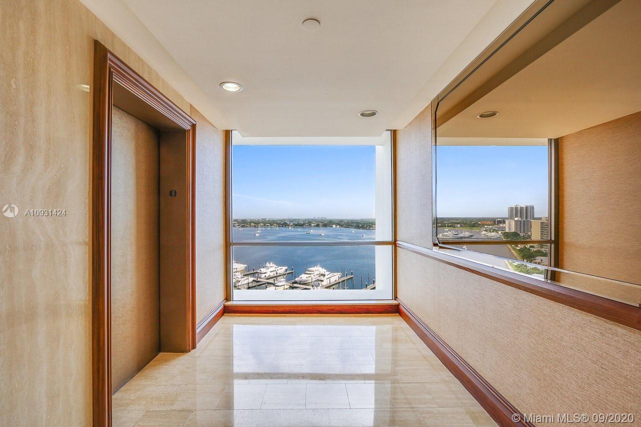 OLD PORT COVE LAKE POINT - Residential