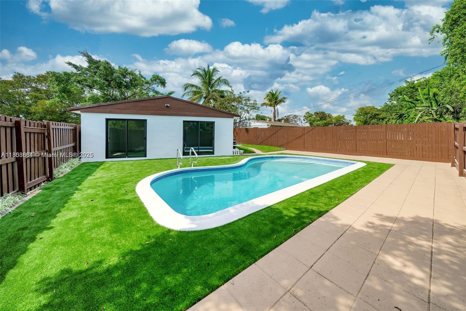 2447 Fletcher St, Hollywood, Broward County, Florida - 3 Bedrooms  
1 Bathrooms - 