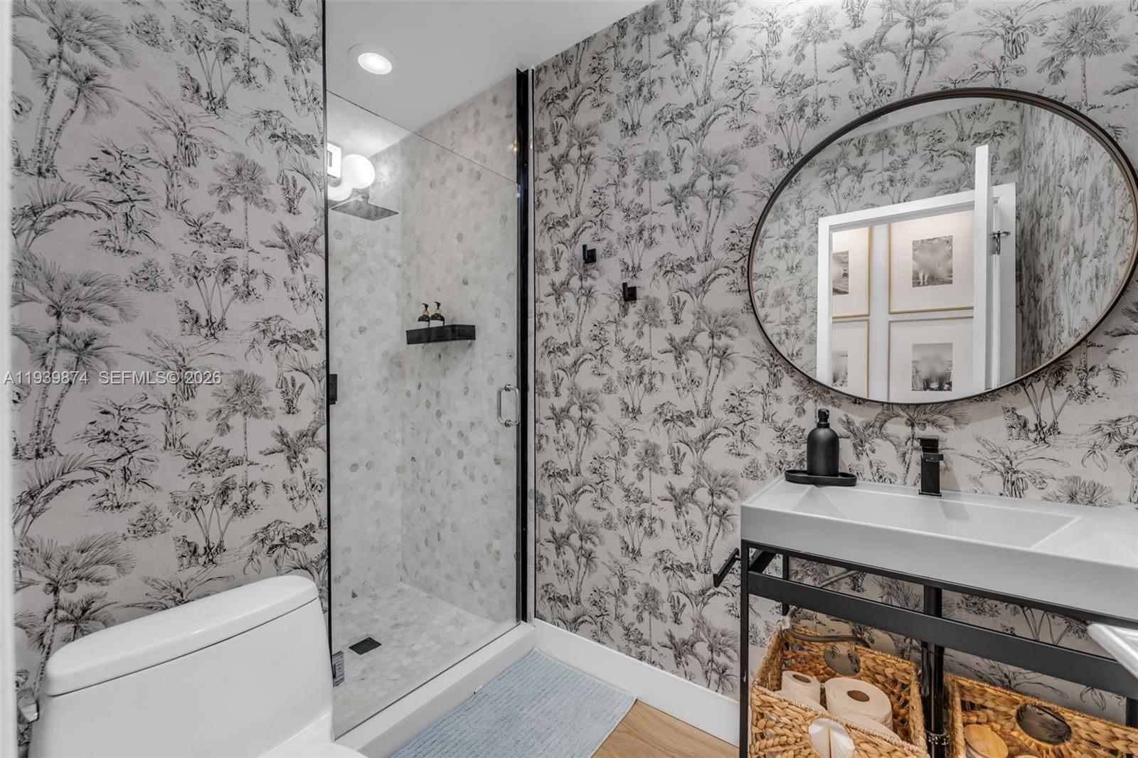 BAY HEIGHTS - Residential