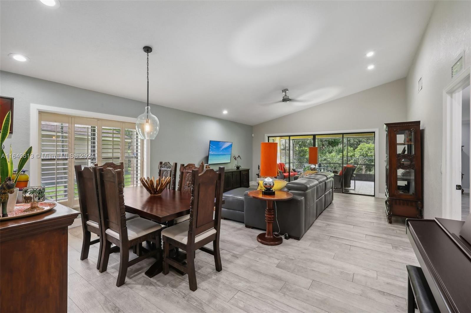 TARTAN COCONUT CREEK-PARC - Residential