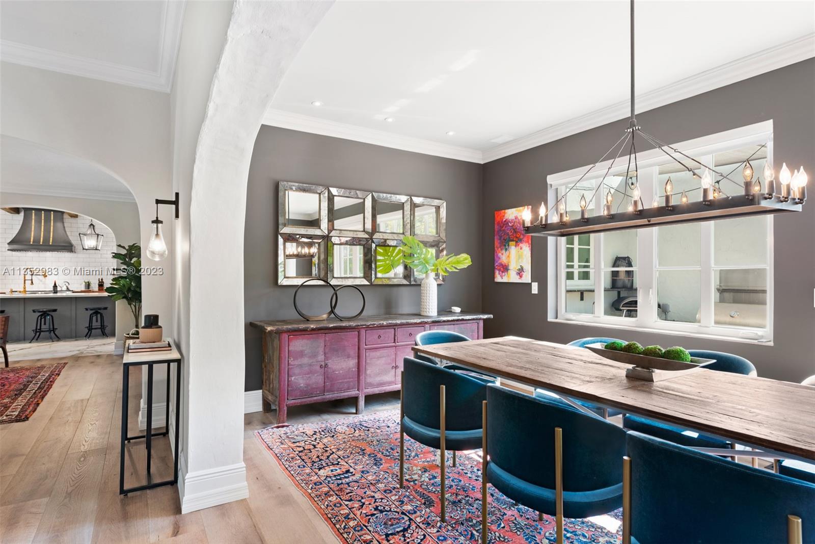 C GABLES COUNTRY CLUB SEC - Residential