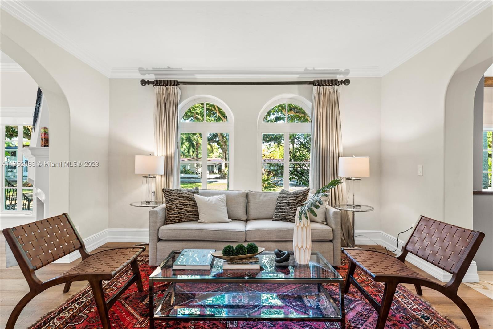 C GABLES COUNTRY CLUB SEC - Residential