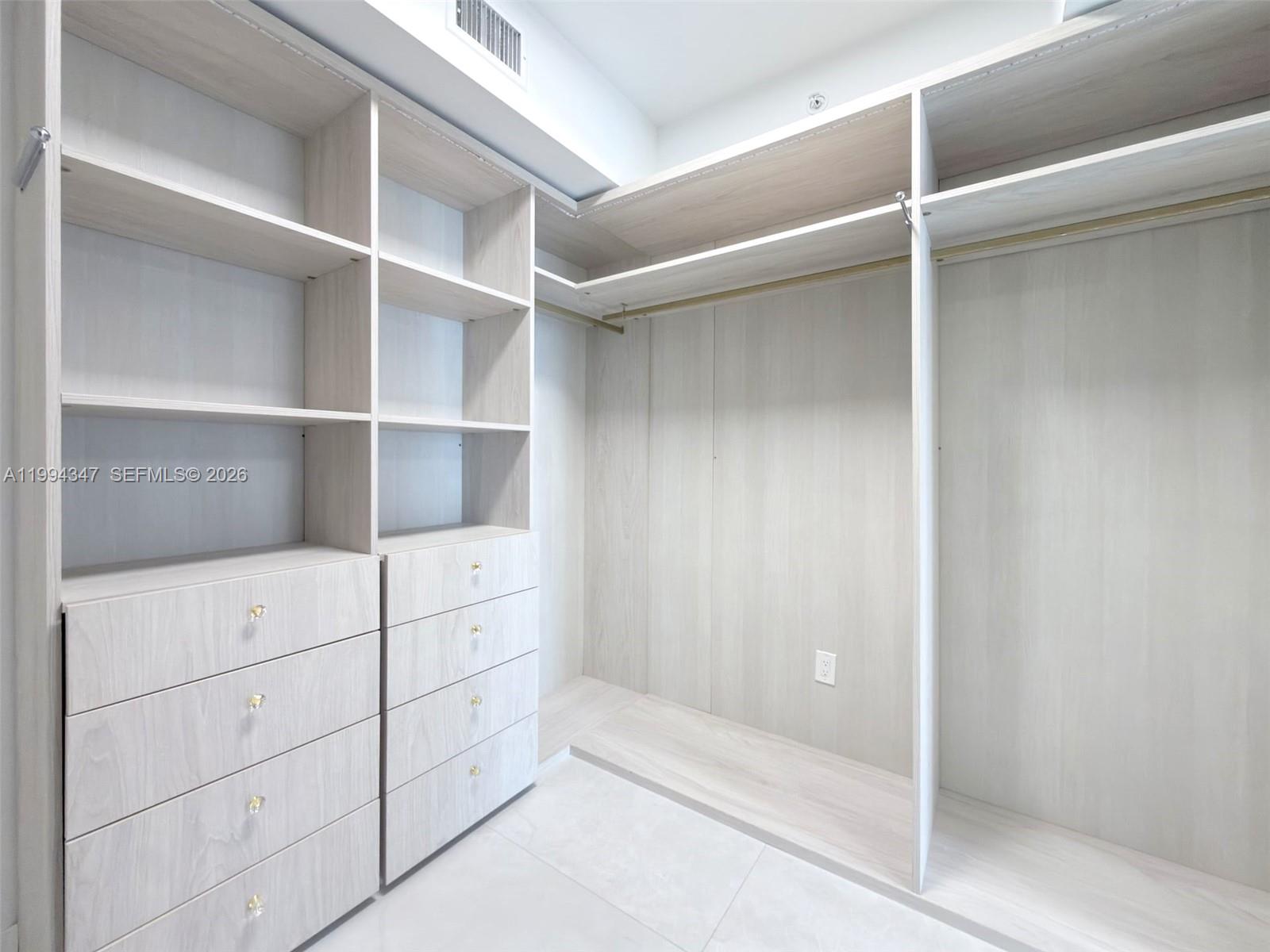 BRICKELLHOUSE CONDO - Residential Lease