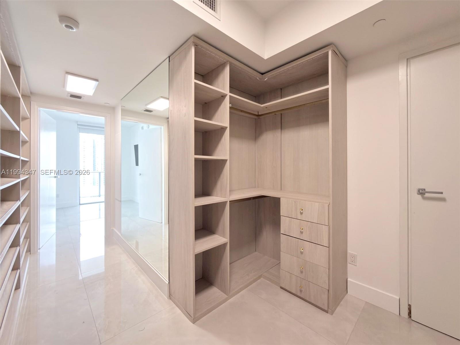 BRICKELLHOUSE CONDO - Residential Lease