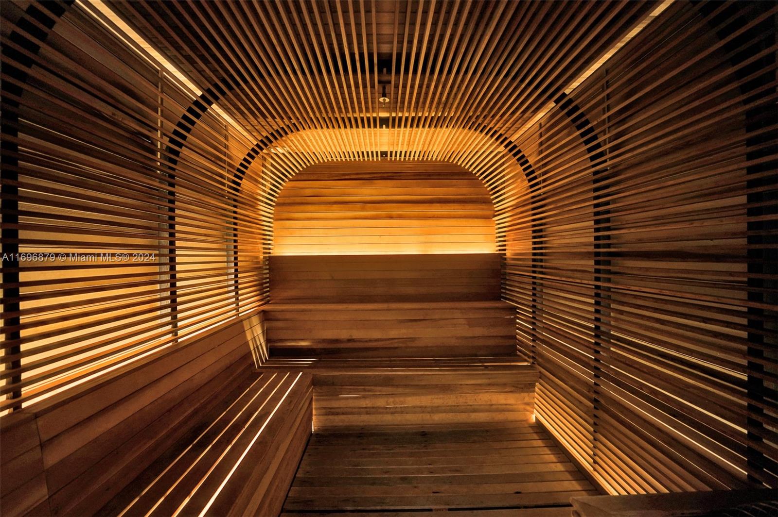 THE MANSIONS AT ACQUALINA - Residential