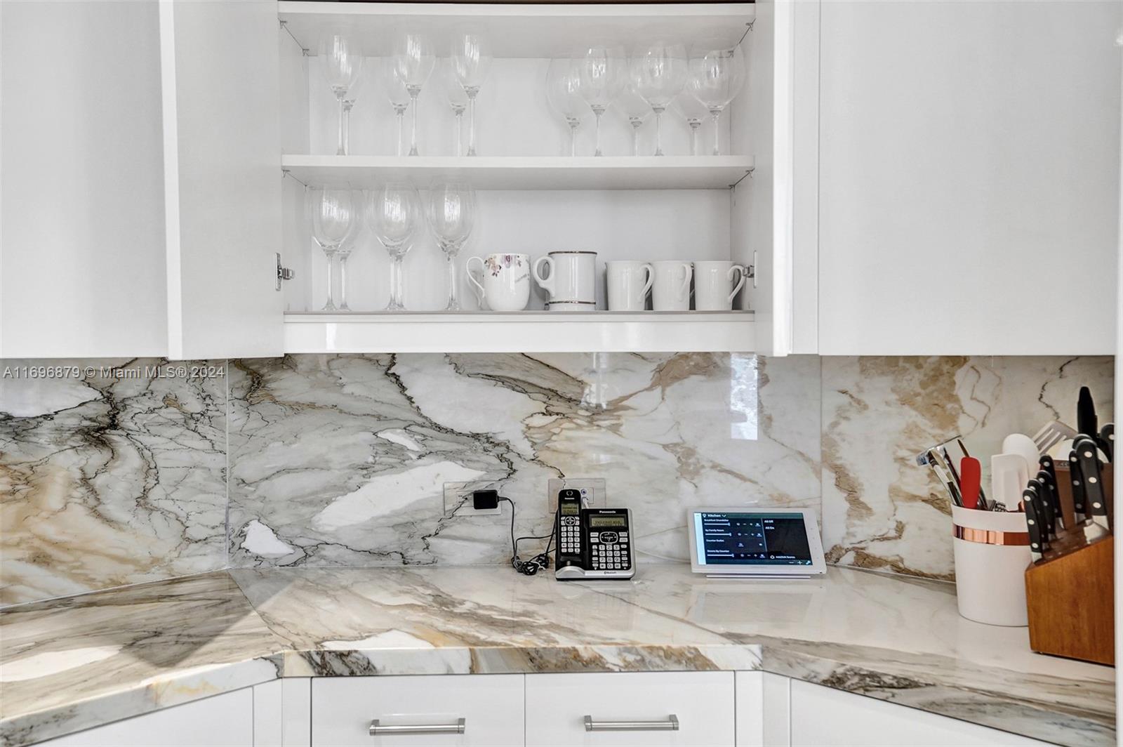 THE MANSIONS AT ACQUALINA - Residential