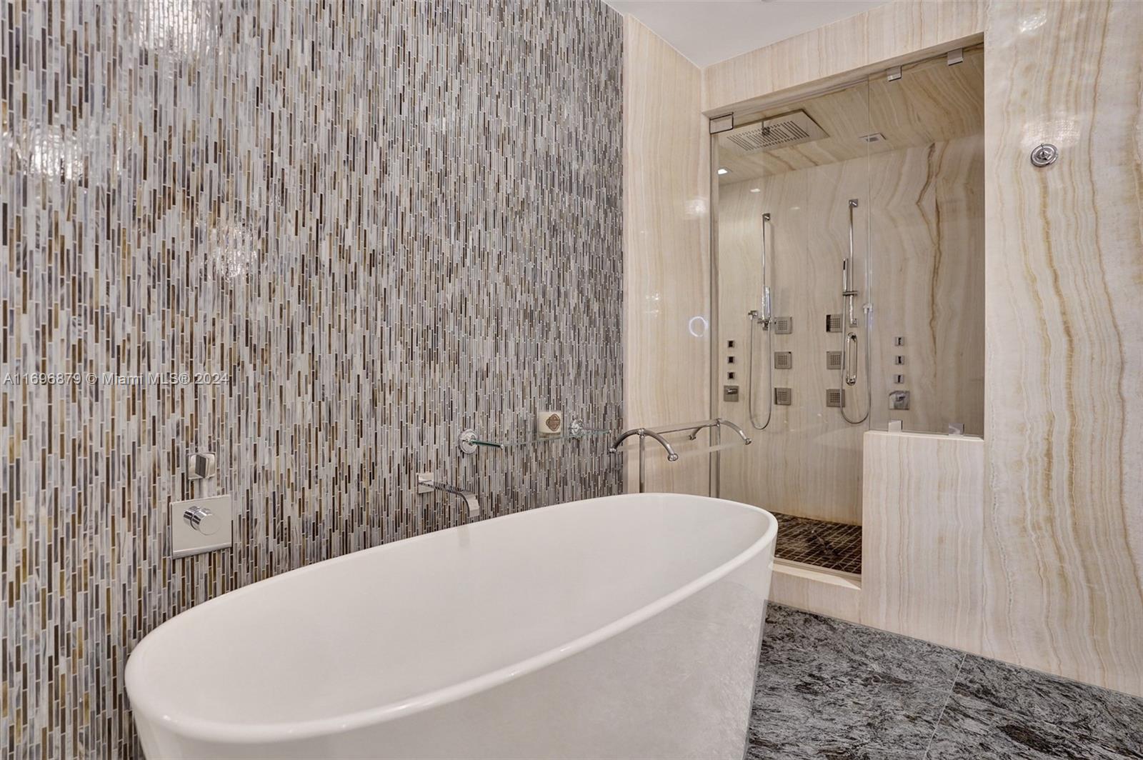 THE MANSIONS AT ACQUALINA - Residential