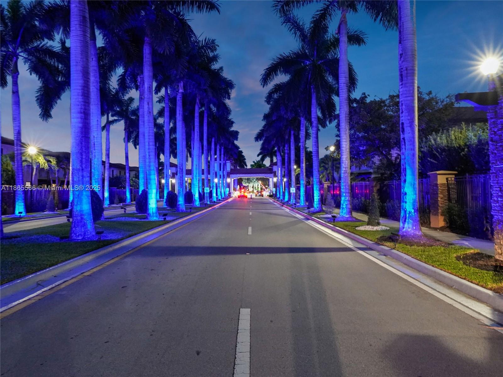 DORAL BREEZE - Residential