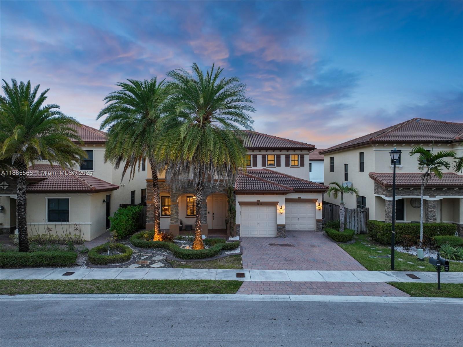 DORAL BREEZE - Residential