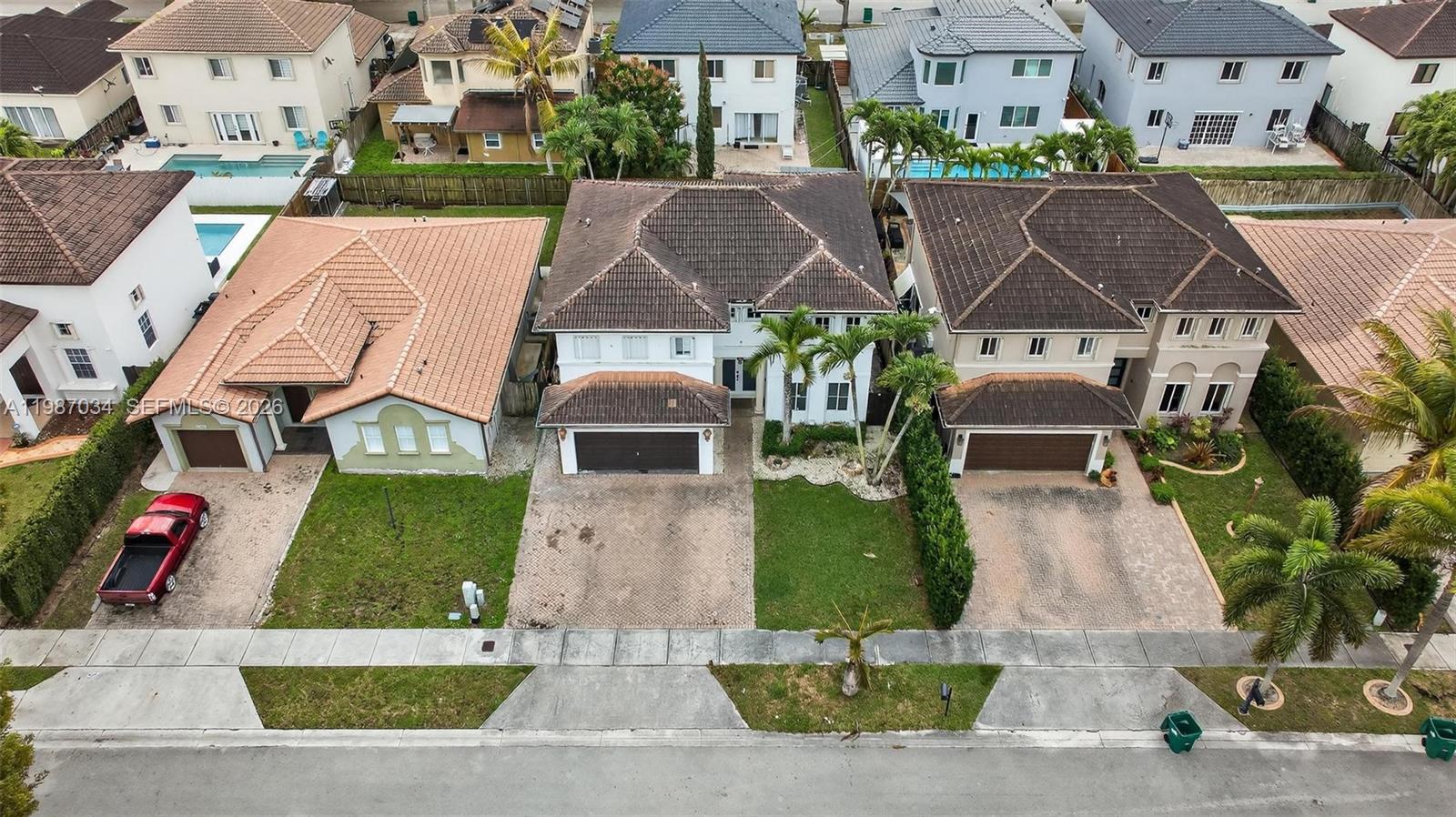 MILON VENTURE - Residential Lease