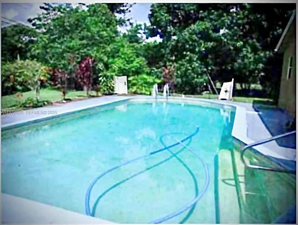 SUNRISE GOLF VILLAGE SEC - Residential