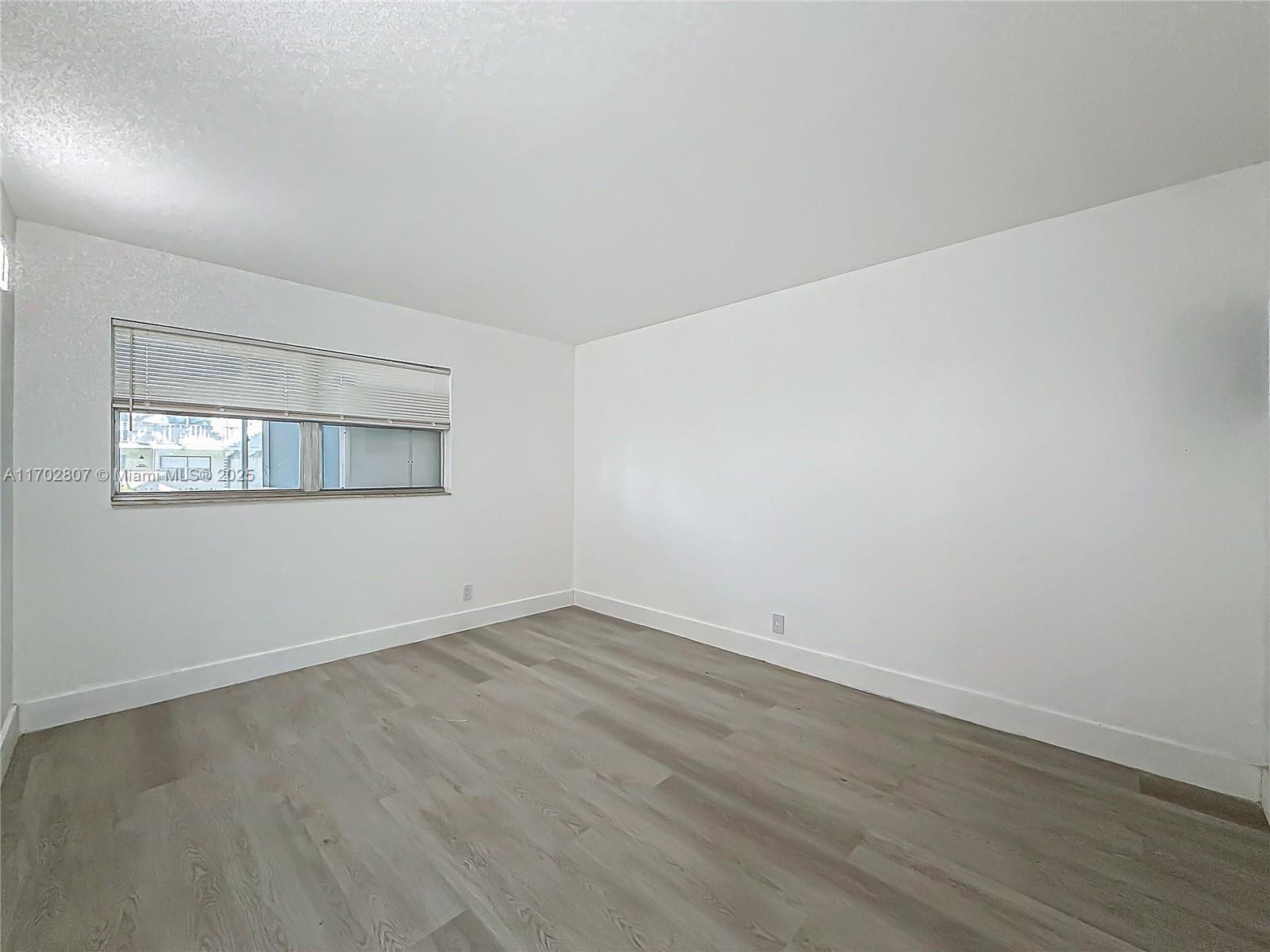 KINGS POINT MONACO CONDOS - Residential