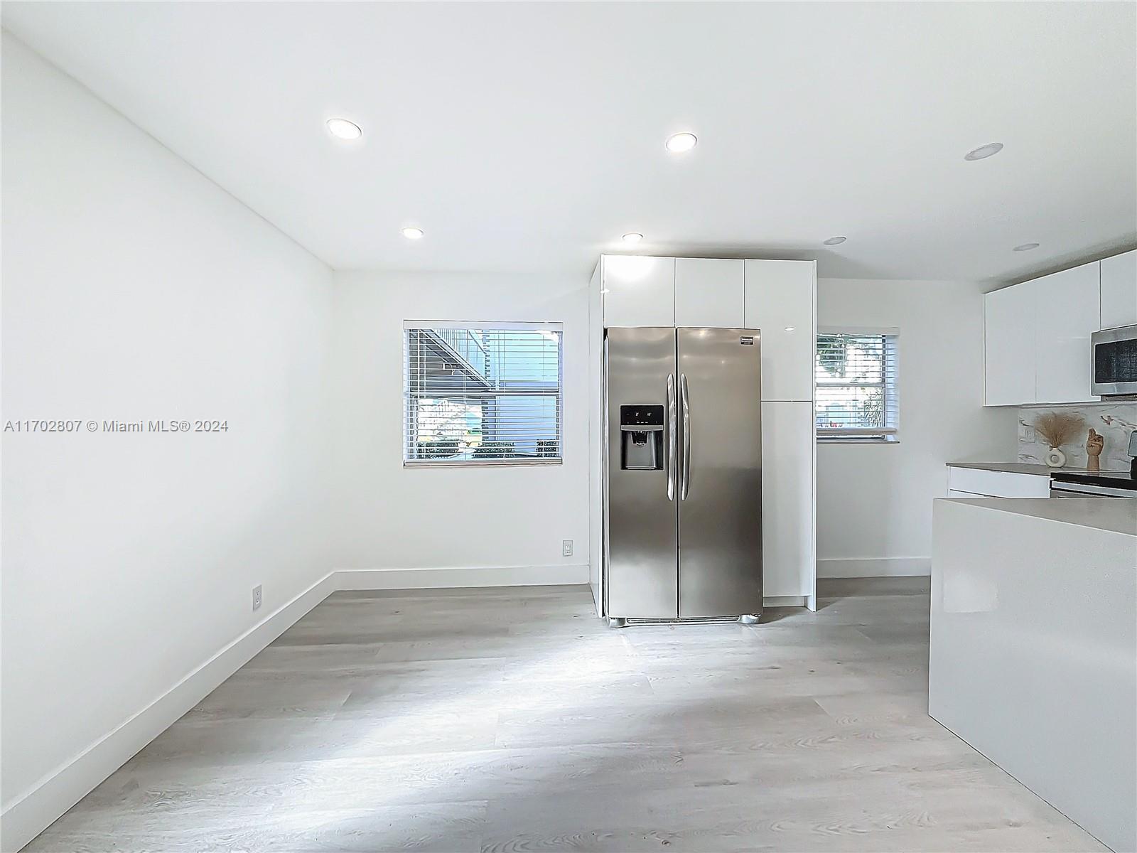 KINGS POINT MONACO CONDOS - Residential