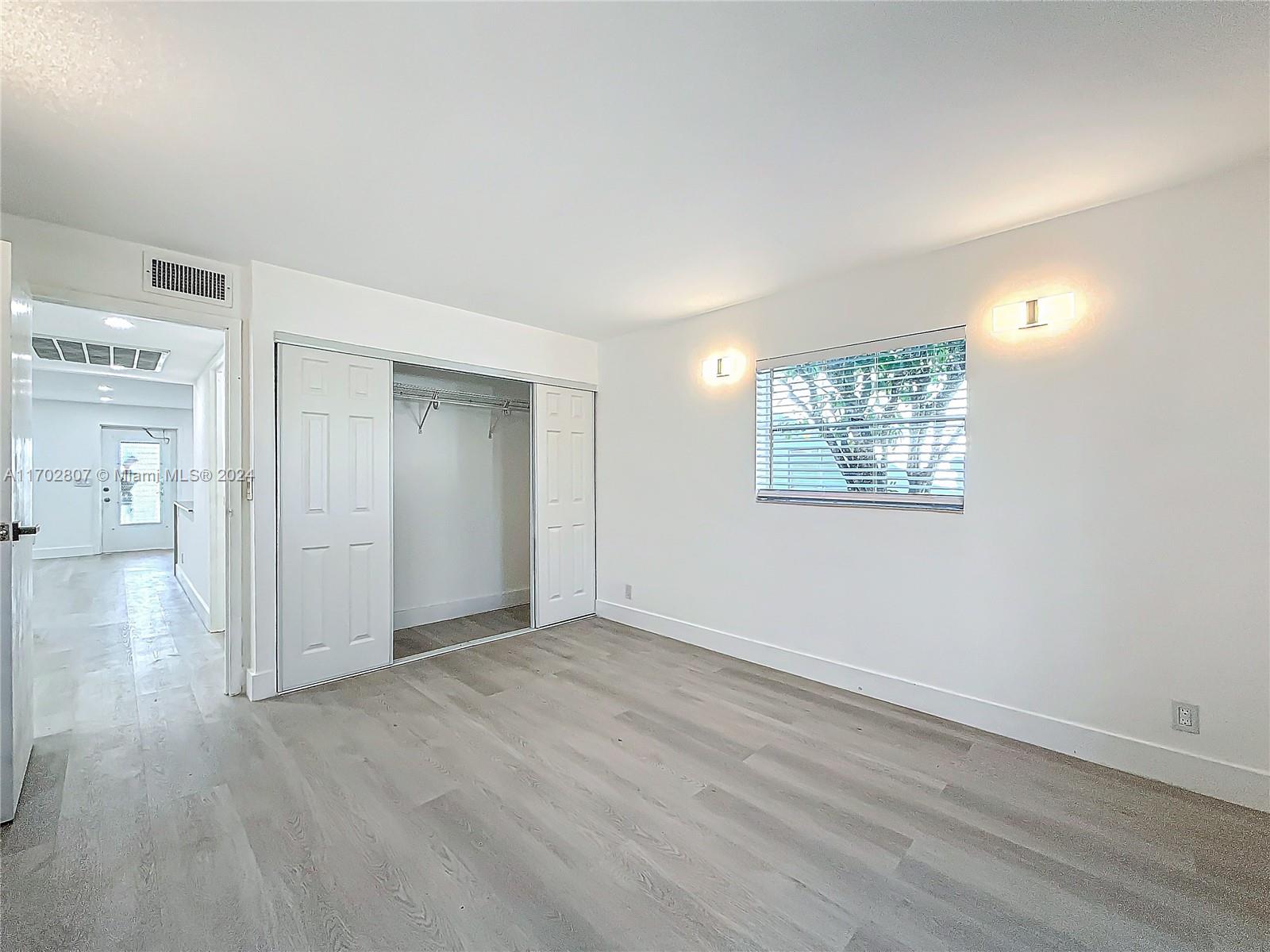 KINGS POINT MONACO CONDOS - Residential