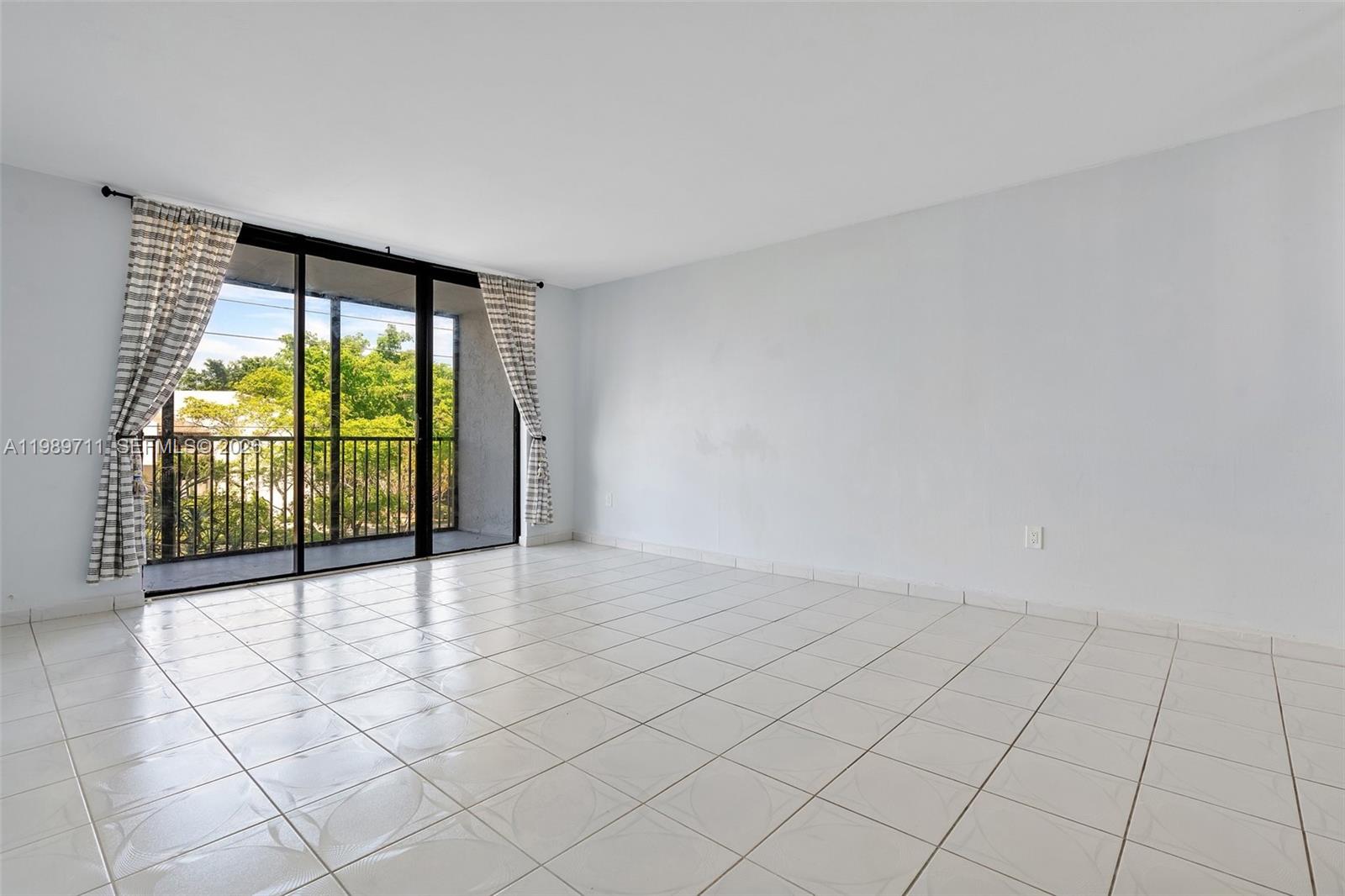 DORSET HOUSE CONDO - Residential