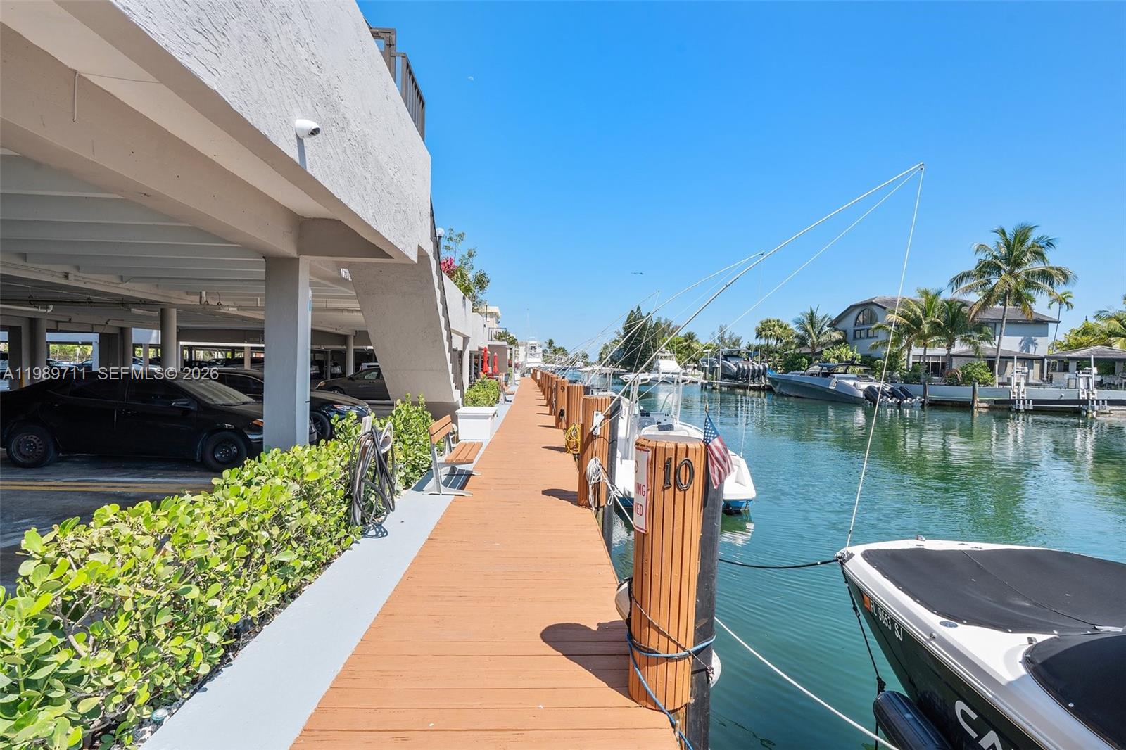 DORSET HOUSE CONDO - Residential