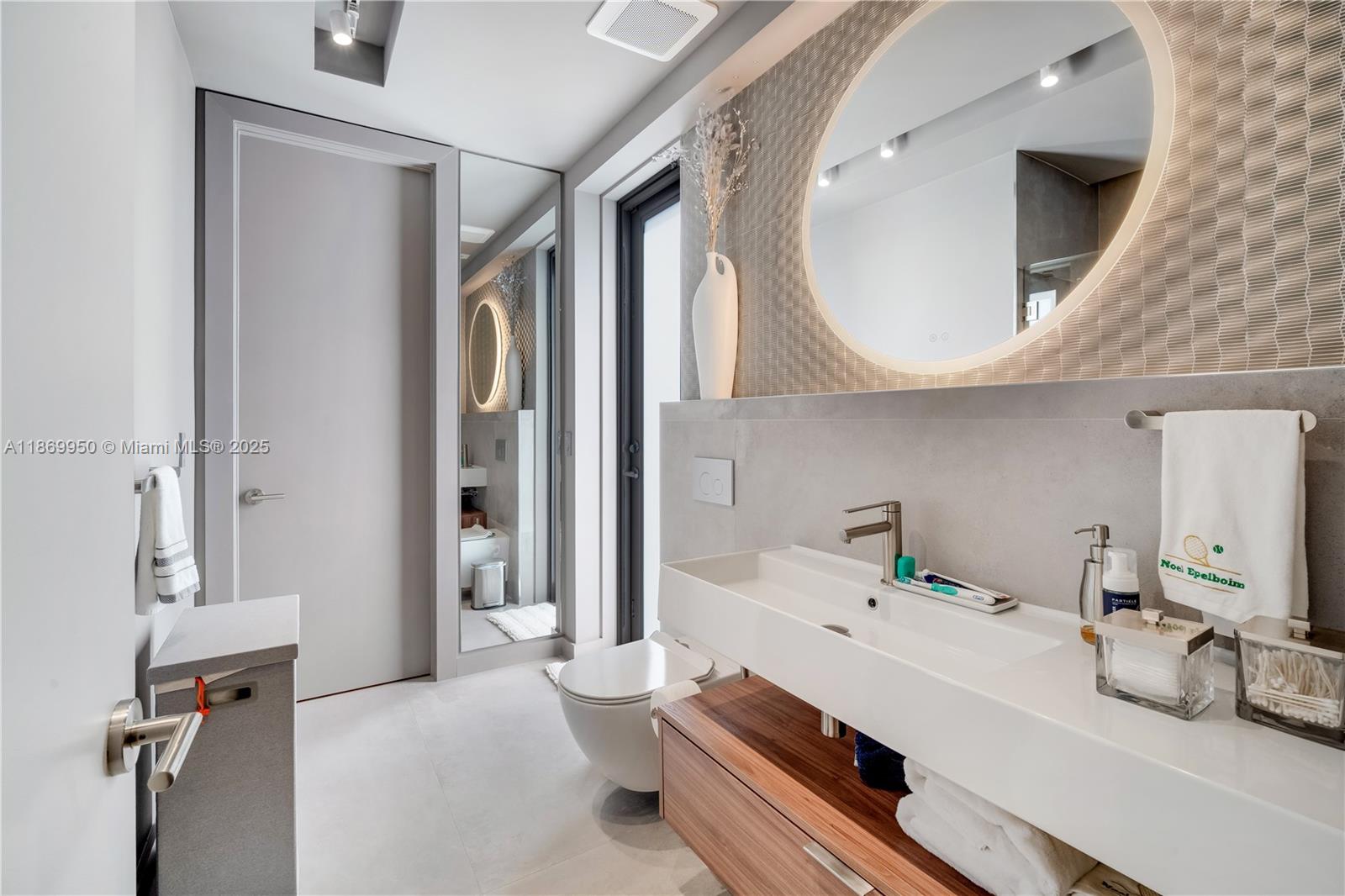 PRESIDENTIAL ESTATES SUB - Residential