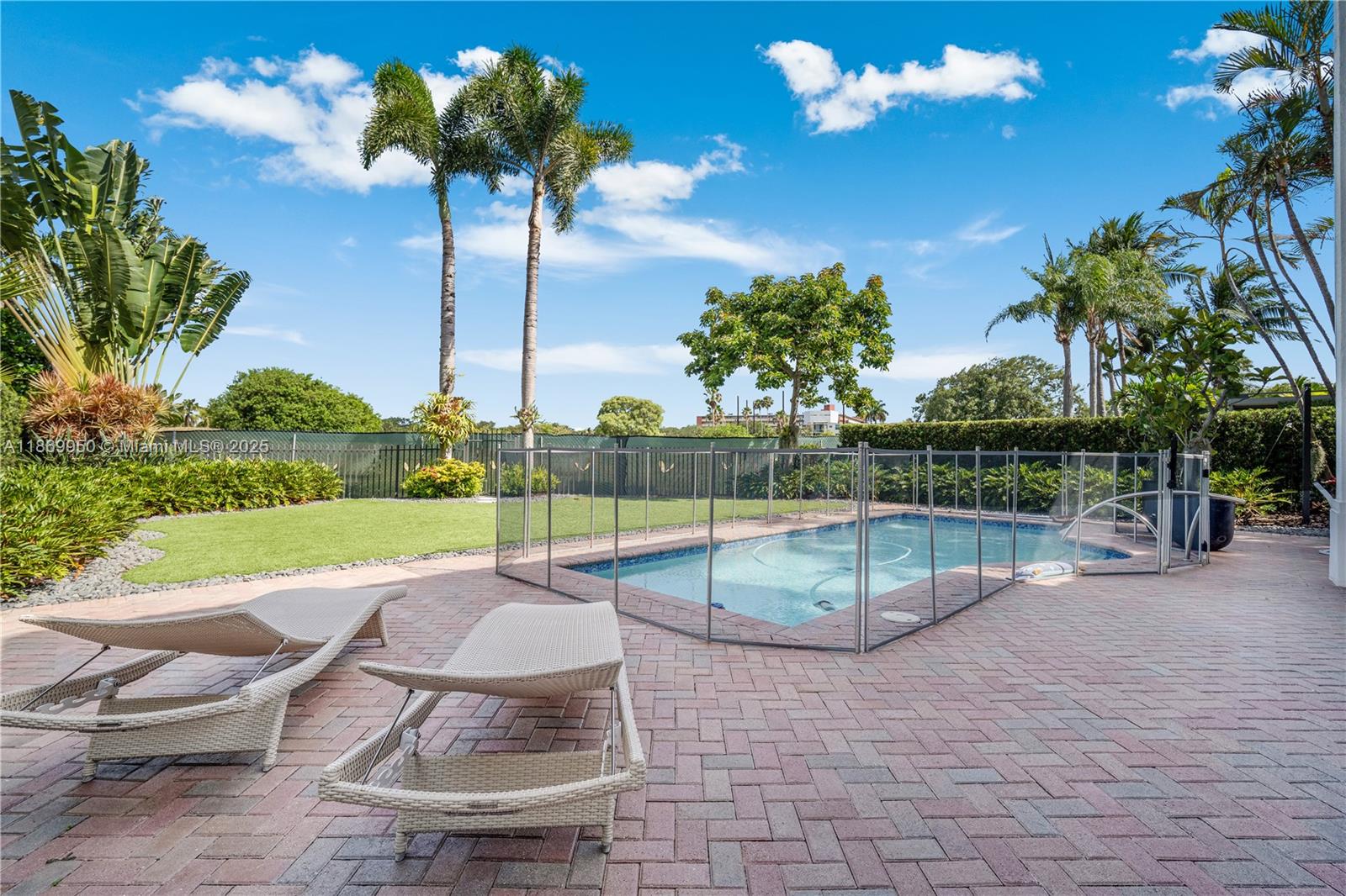 PRESIDENTIAL ESTATES SUB - Residential