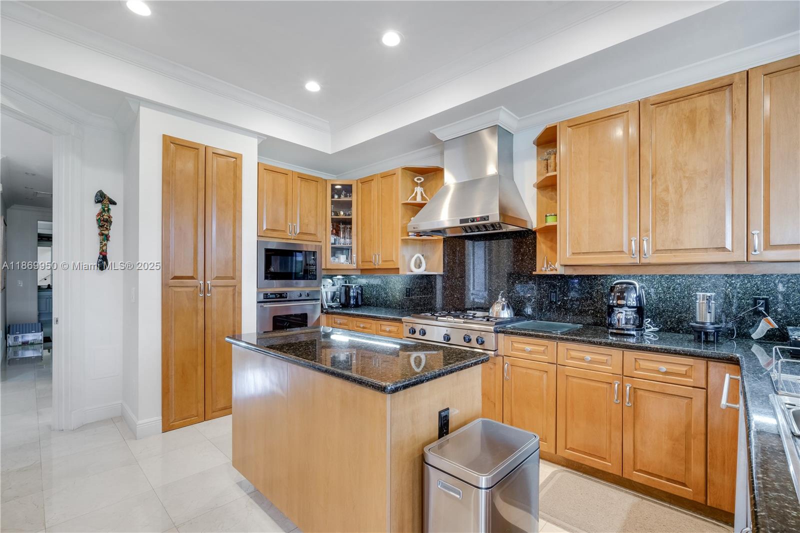 PRESIDENTIAL ESTATES SUB - Residential