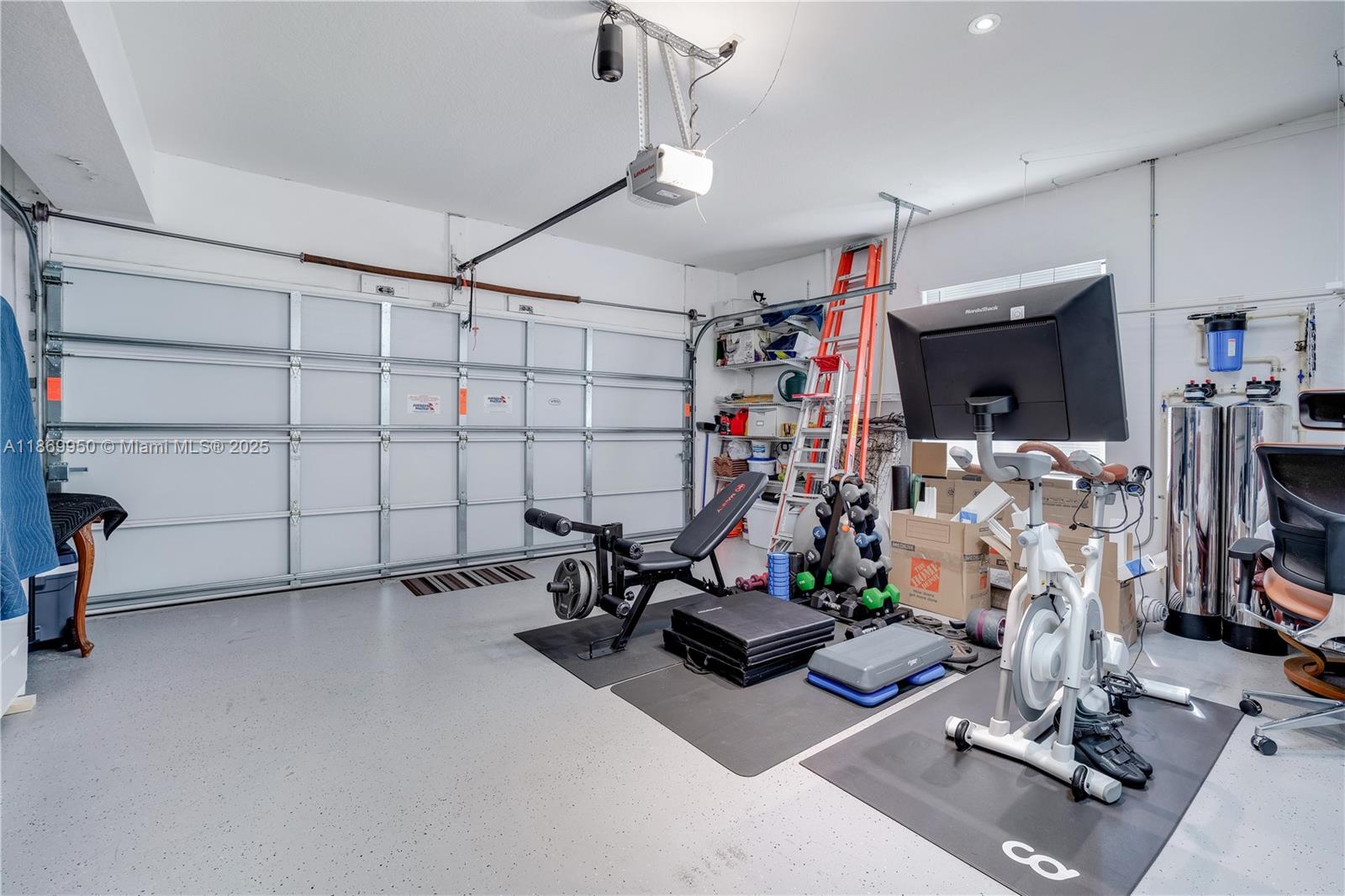 PRESIDENTIAL ESTATES SUB - Residential