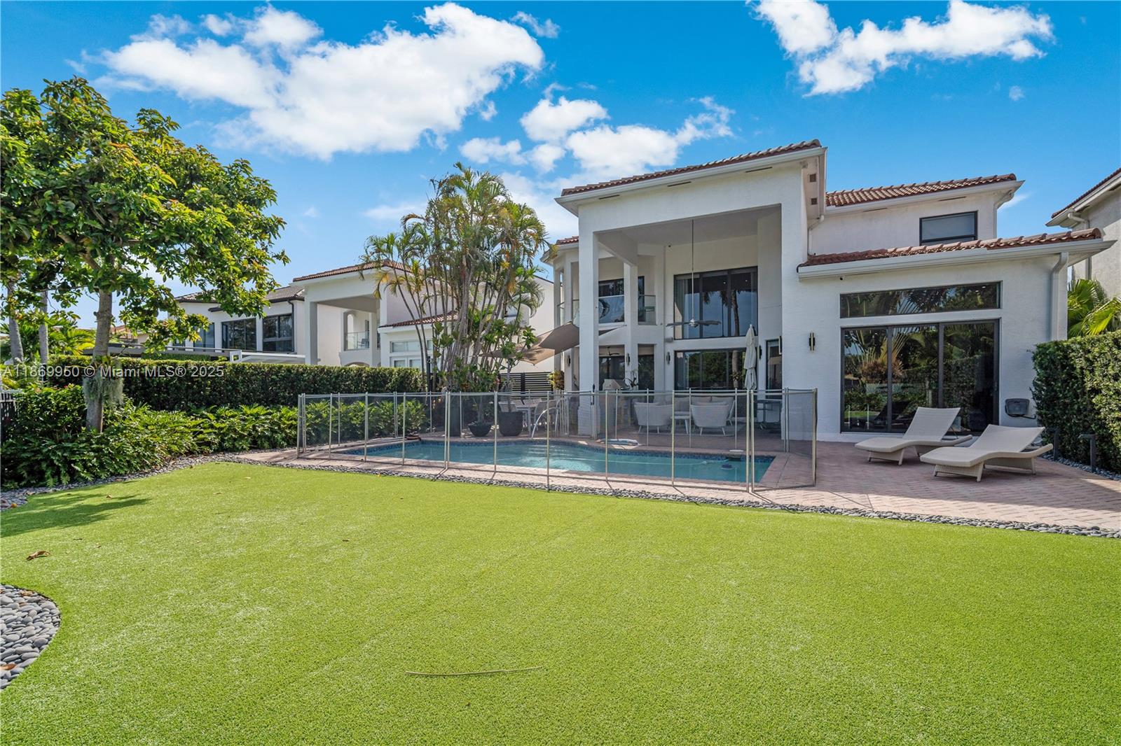 PRESIDENTIAL ESTATES SUB - Residential