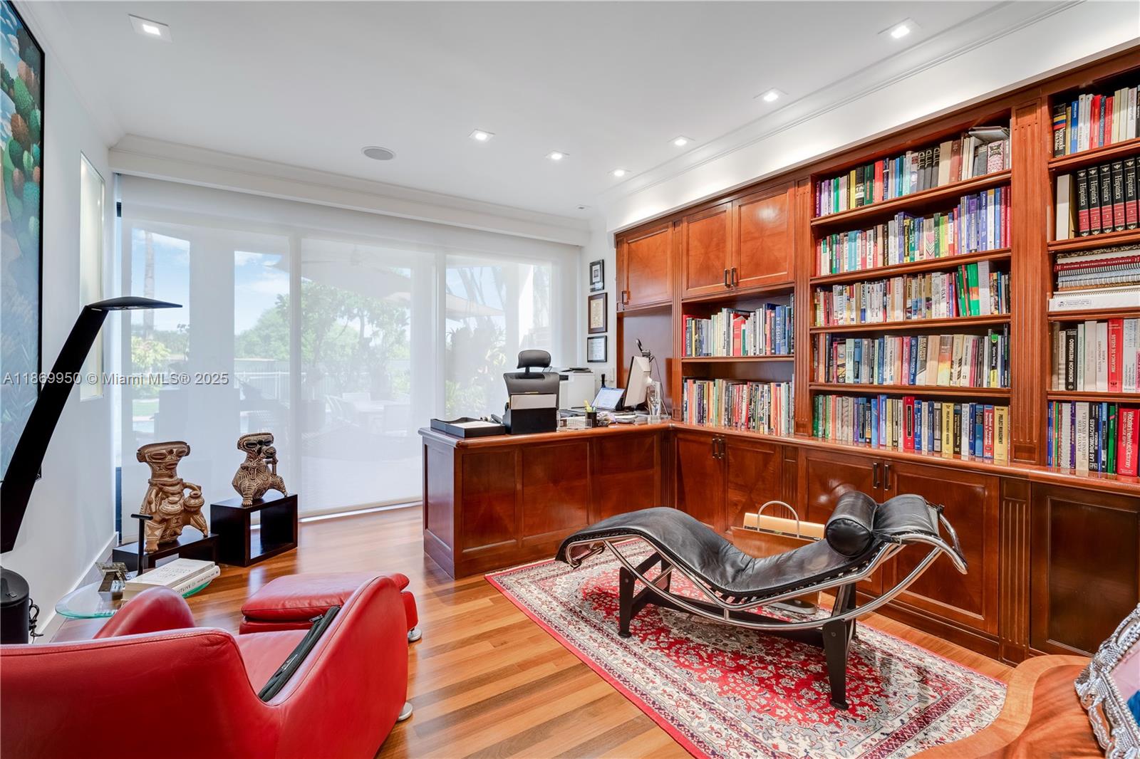 PRESIDENTIAL ESTATES SUB - Residential