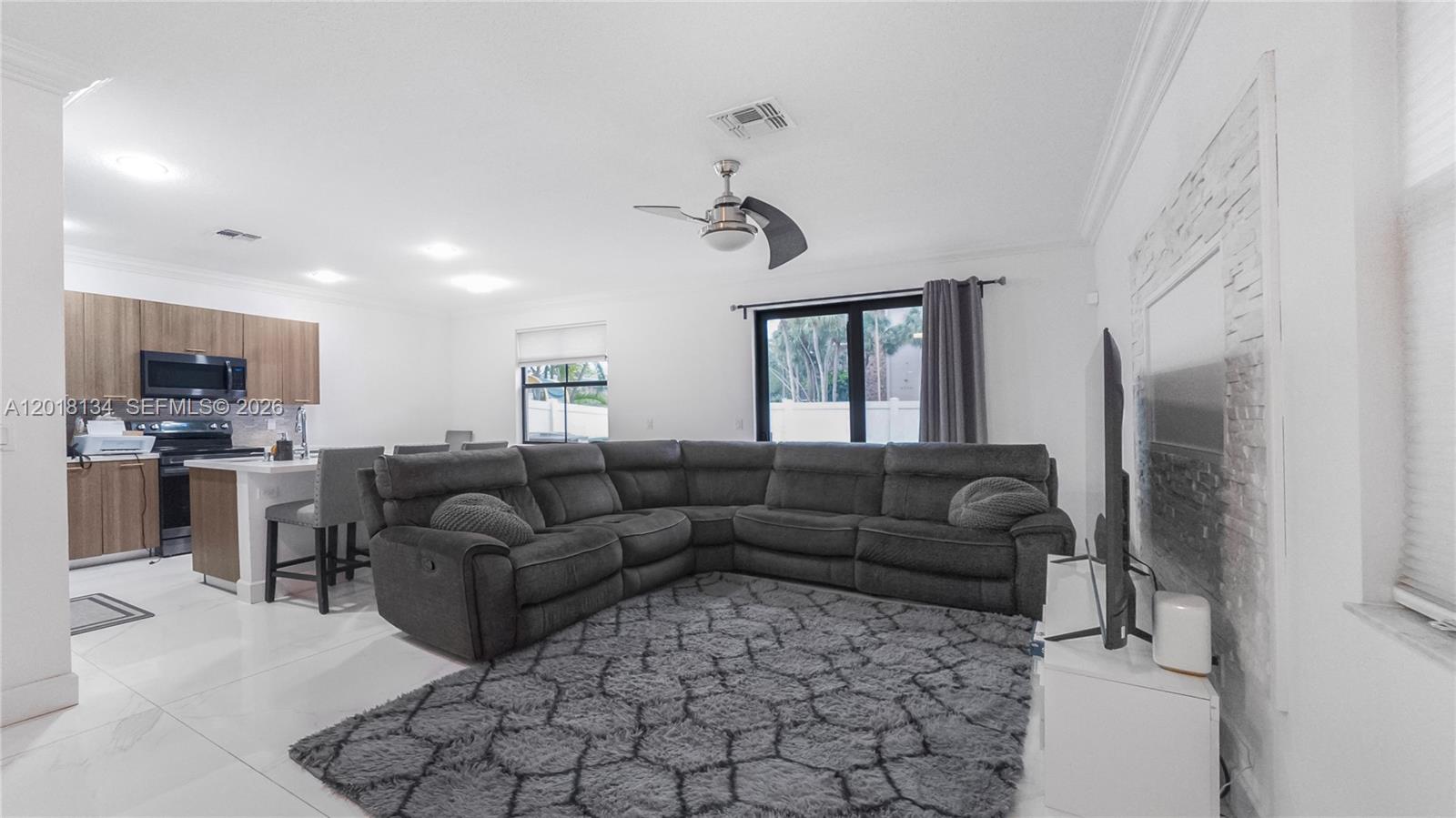 4909 NW 59th St