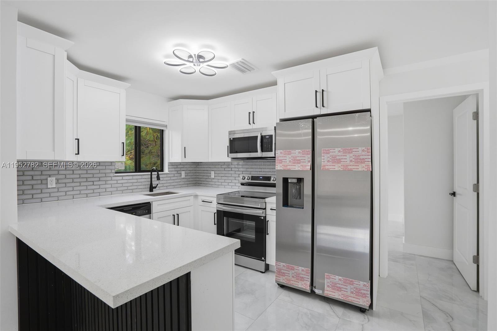 CORDOVA PARK - Residential Income