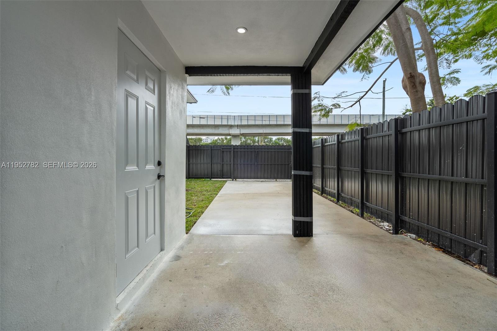 CORDOVA PARK - Residential Income