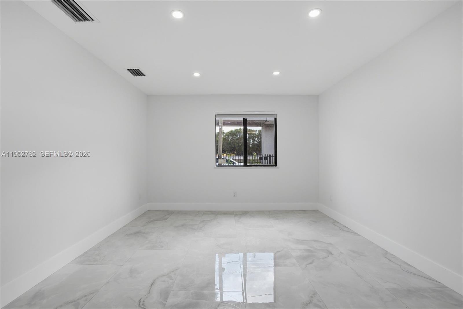 CORDOVA PARK - Residential Income