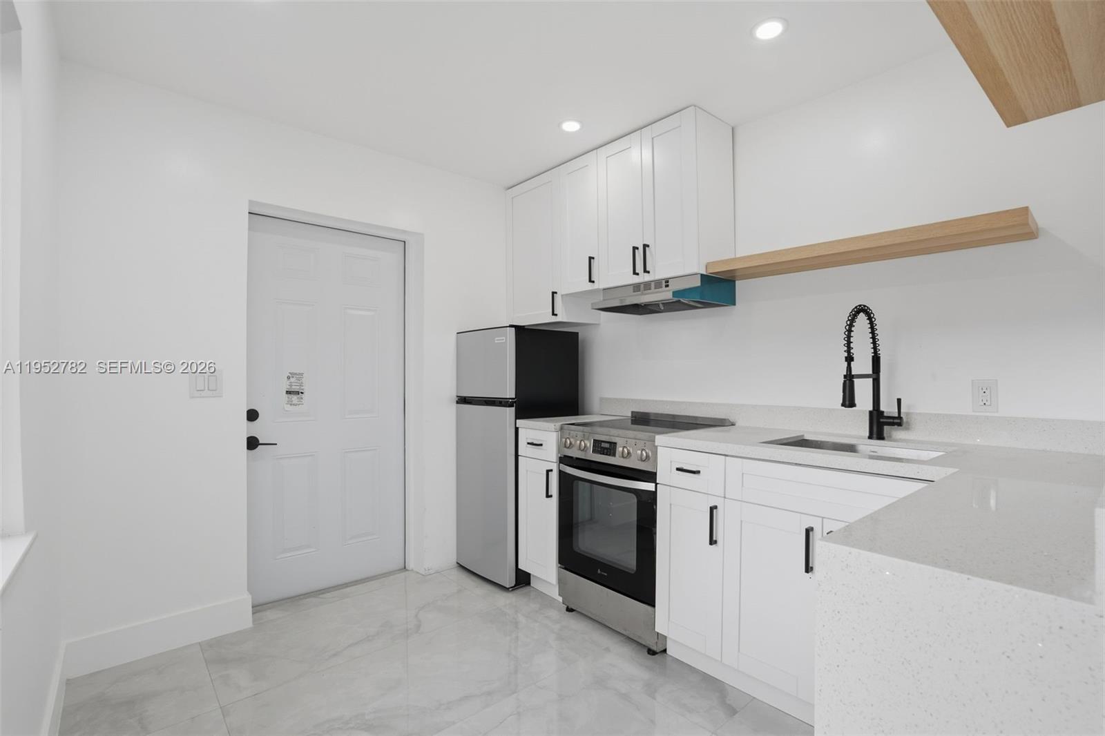 CORDOVA PARK - Residential Income