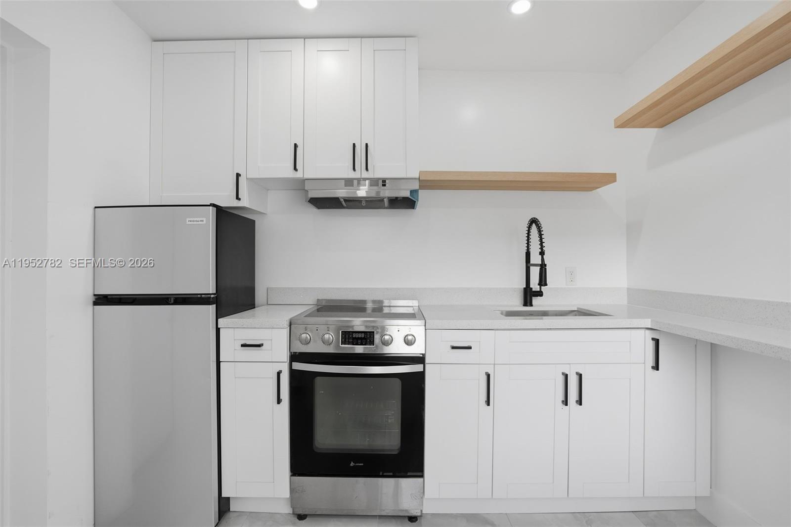 CORDOVA PARK - Residential Income