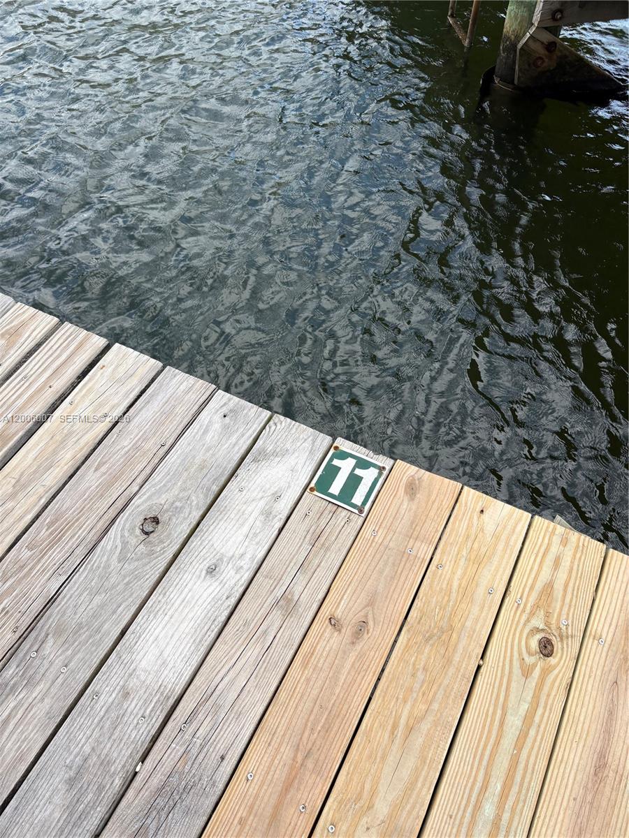 RIVER RUN SOUTH MARINA CO - Land