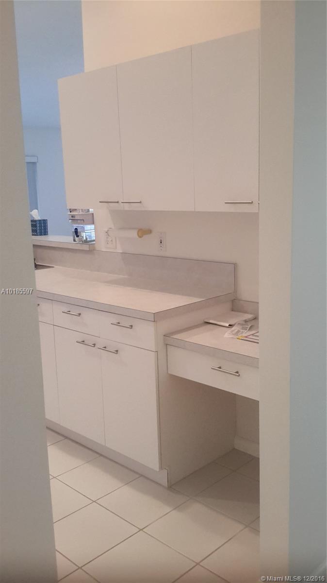 Boulevard Forest 113-39 B - Residential