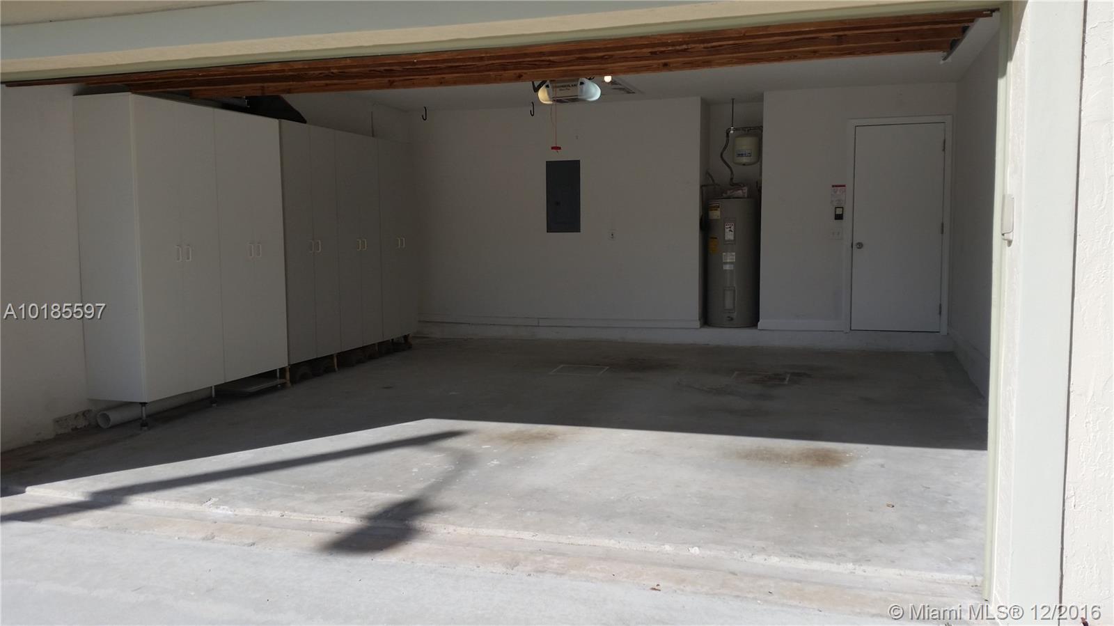 Boulevard Forest 113-39 B - Residential