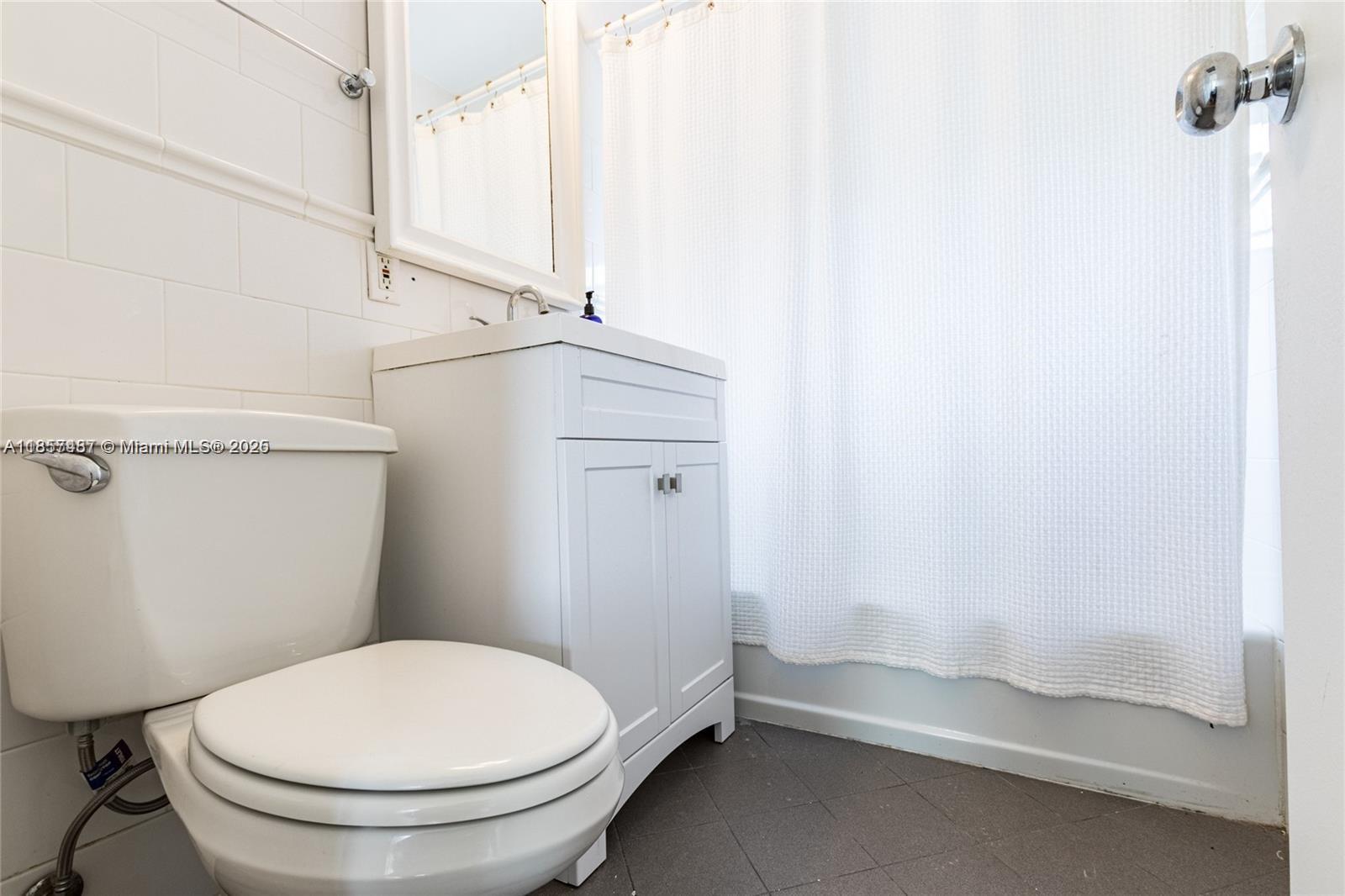 SANDPIPER VILLAS CO-OP - Residential