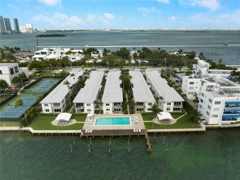 1130 Venetian Way 2B Miami FL 33139