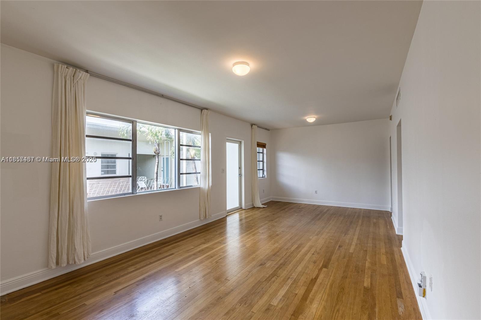 SANDPIPER VILLAS CO-OP - Residential